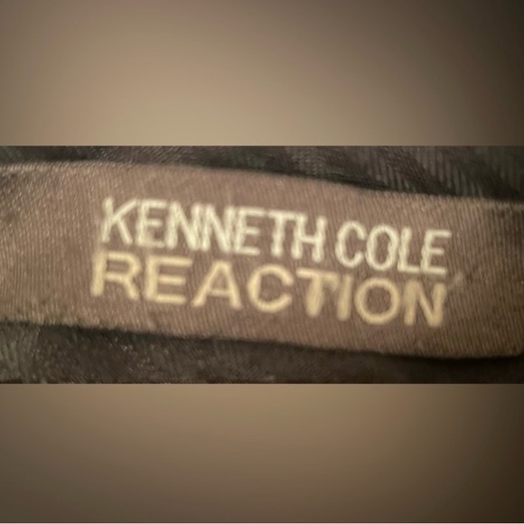 Kenneth Cole Men's Black Dress Pant. Size 36
Waist 34 Leg. Great Condition - Picture 6 of 6